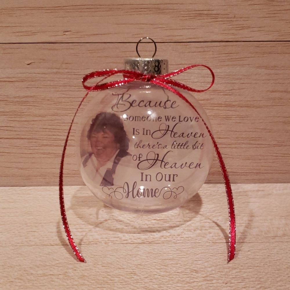 CUSTOMIZED MEMORIAL CHRISTMAS ORNAMENTS